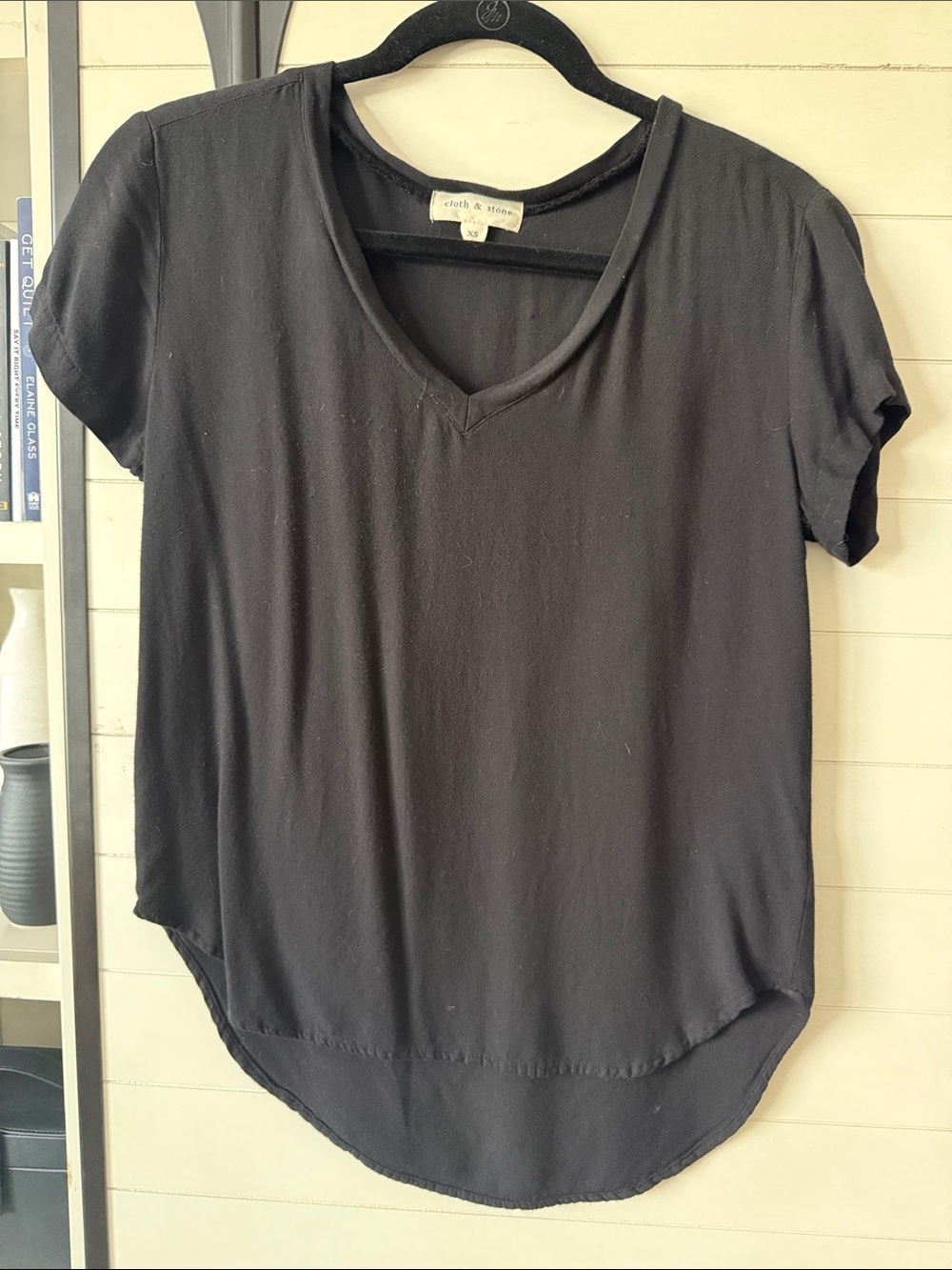 cloth & stone Black V-Neck Short Sleeve Tee